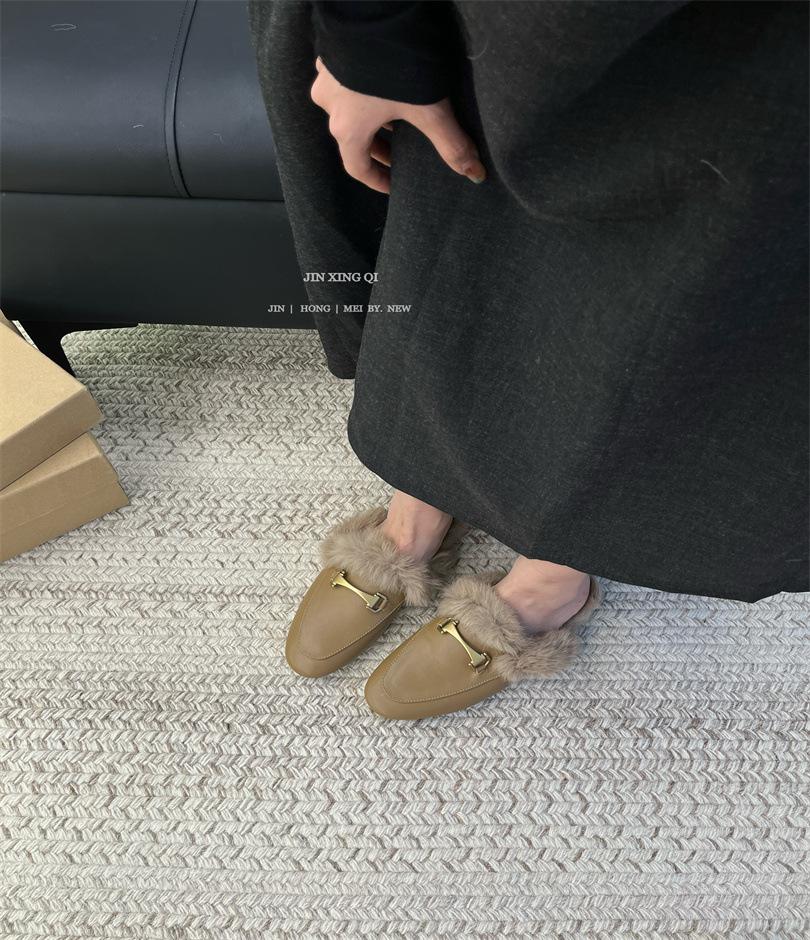 Internet celebrity 2025 hair bag head half slippers women wear autumn and winter fashion versatile medium heel thick heel muller shoes ins tide