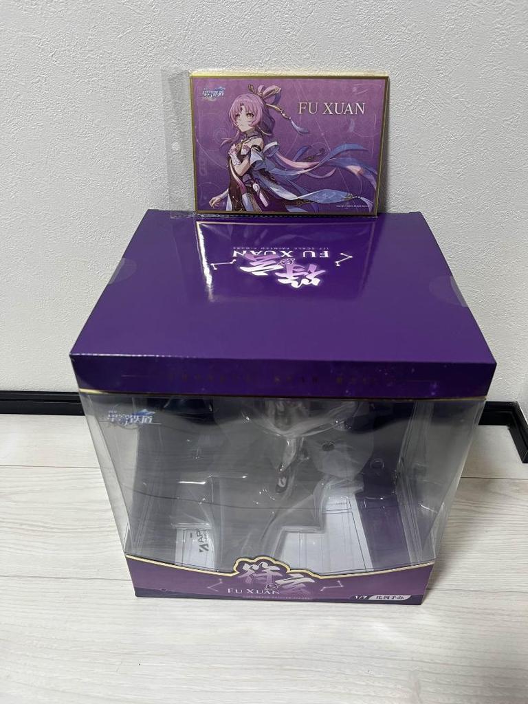 [USED] /Collapse Star Rail Fugen figure with bonus colored paper