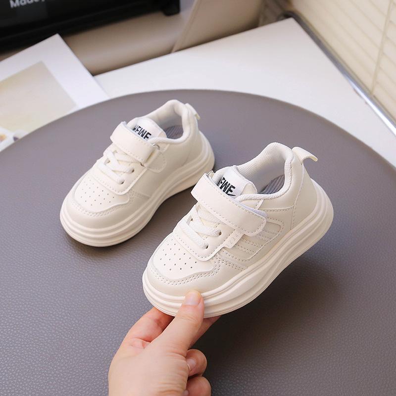 Children's little white shoes 2025 spring and autumn new Korean version of girls board shoes boys casual sports shoes children's shoes