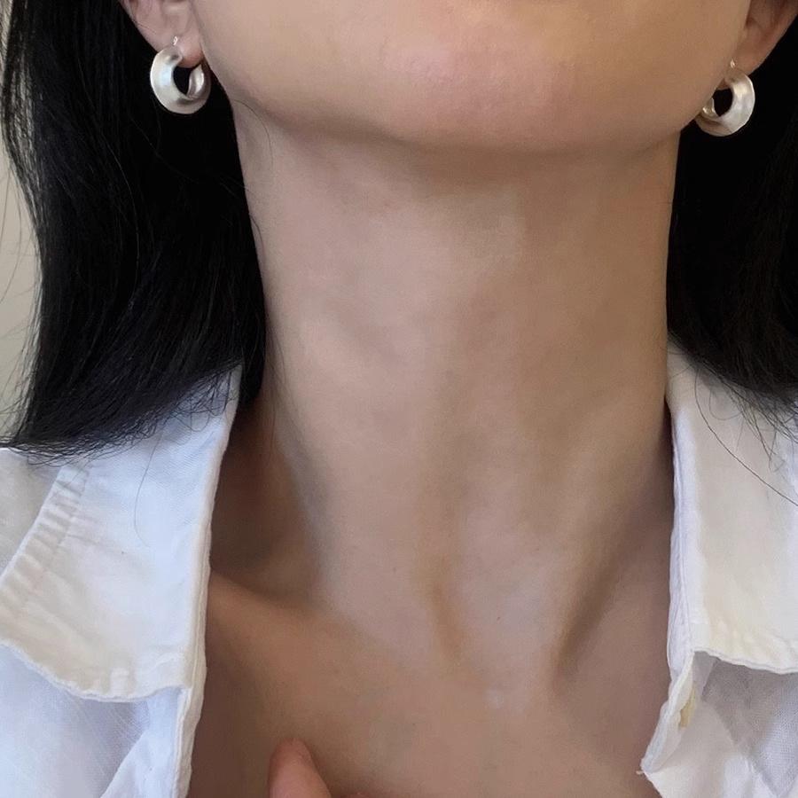 Retro Heavy Industry Frosted Earrings Mini Flying Saucer Shape Niche 100% Match Cold Wind Geometric Casual Daily Wear