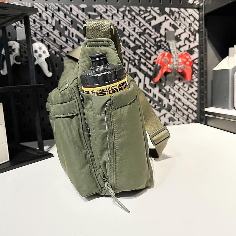 Axelväska Vattenavvisande Messenger Bag För Män Och Kvinnor Studenter Lätt Pendlar Crossbody-väska