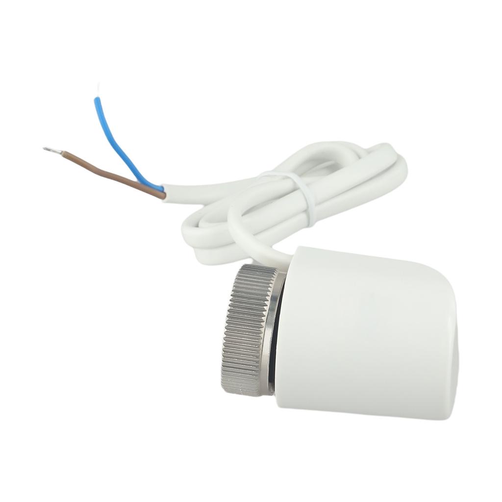Electric Thermal Actuator AC230V M30x1.5mm For Floor Heating Radiator Water Flow Regulation