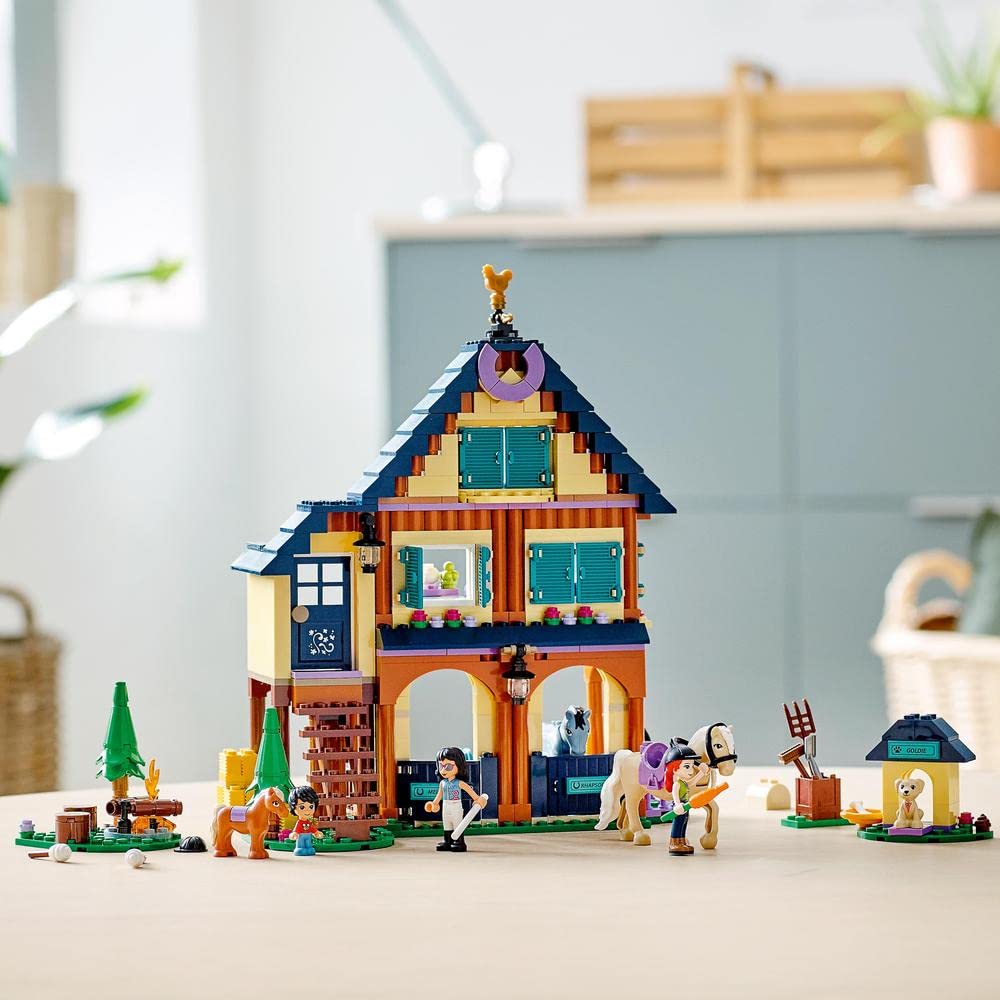 LEGO Friends Forest Riding Center 41683