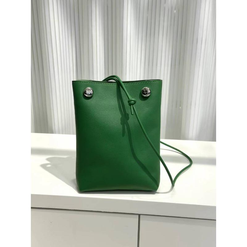 

Ранней весной новая минималистичная сумка для мобильного телефона, женская кожаная сумка-мессенджер, маленькая квадратная сумка, маленькая сумка из мягкой коровьей кожи, модная повседневная сумка на плечо 18*22.5*6.5cm зелёный