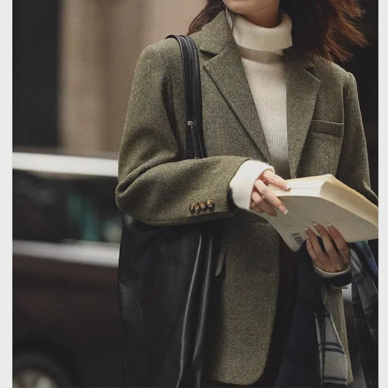 

Wool Vintage Tweed British Casual Suit Jacket for Women L