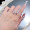 High Carbon Diamond Ice Flower Cut 10 * 10Mm Ring Ring Commuter Wind