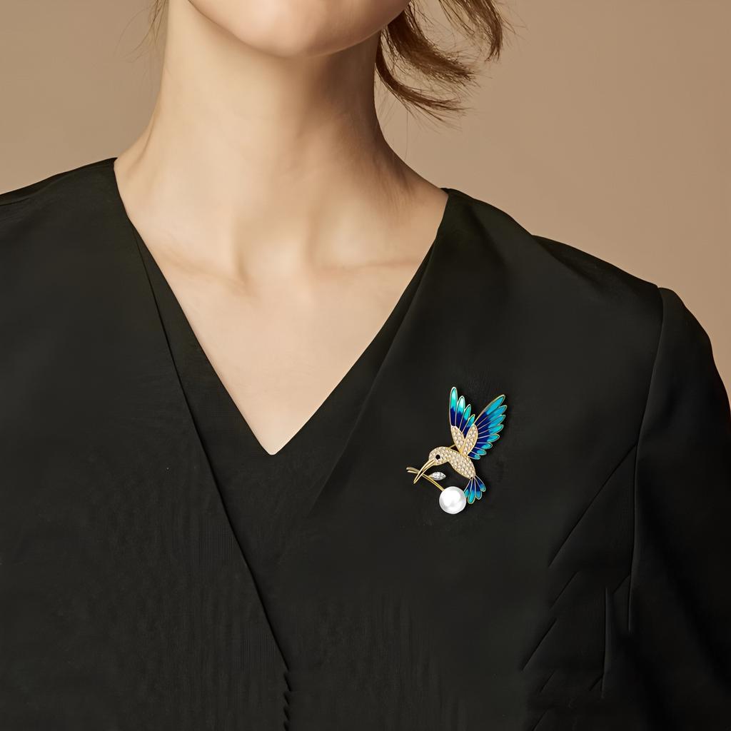 Blue Hummingbird High-end Women's Luxurious Temperament, Exquisite and High-end Sense Brooch