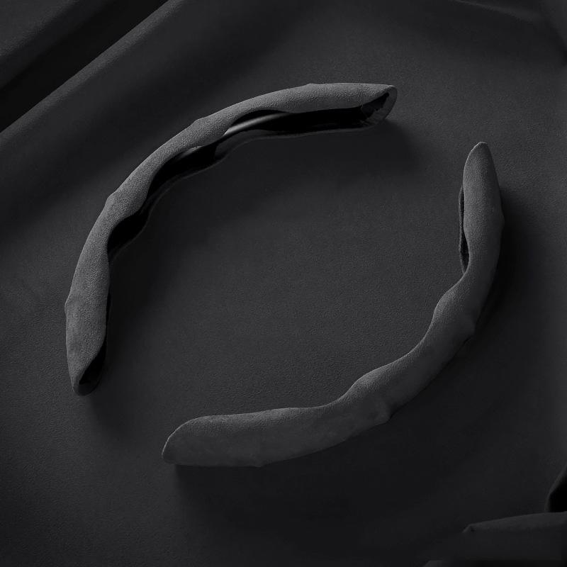 Suede Leather Steering Wheel Cover 38cm Car Steer Wheel Protector Textured Anti Slip Sweatproof Universal Decoration Accessories