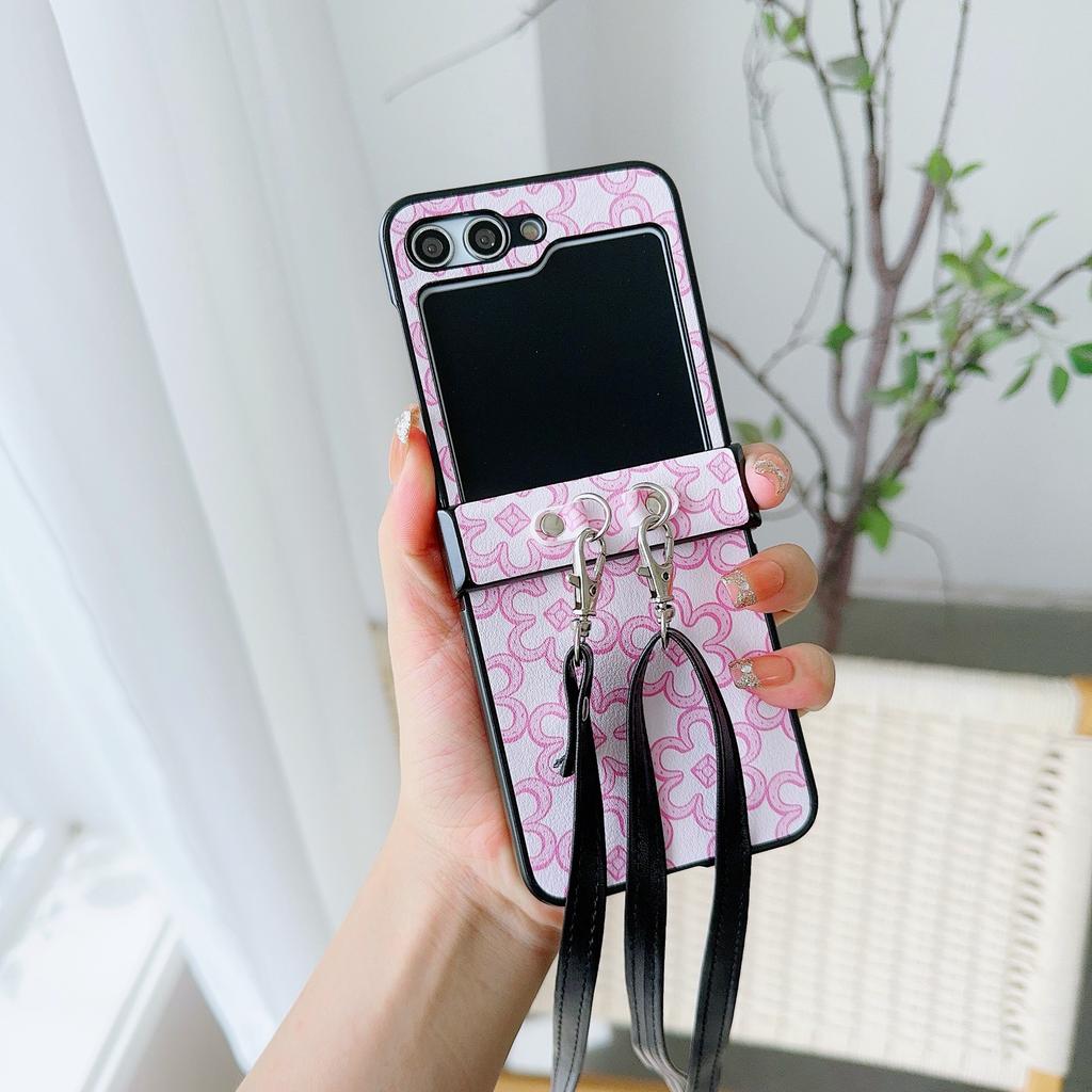 Für Samsung Galaxy Z Flip7 FE 5G/Z Flip6 5G Hülle Blumenmuster PU-Lederbeschichtete PC-Handyhülle mit Umhängeband