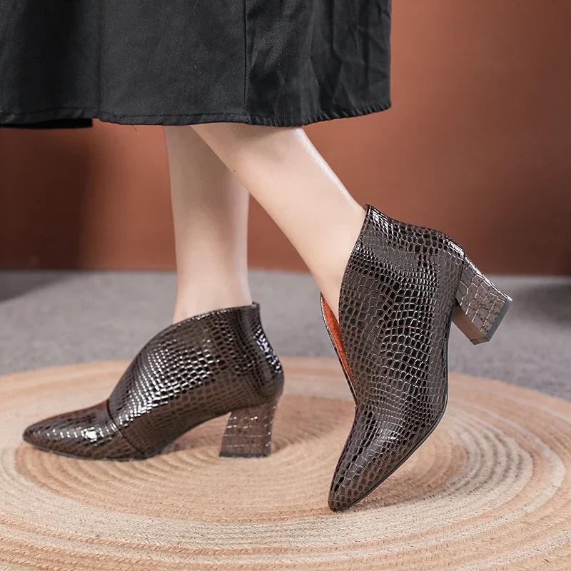2024 Fashion Versatile Solid Color Women's Boots Spring and Autumn Hot Selling Comfortable Thick Heel Nude Boots Women's Shoes