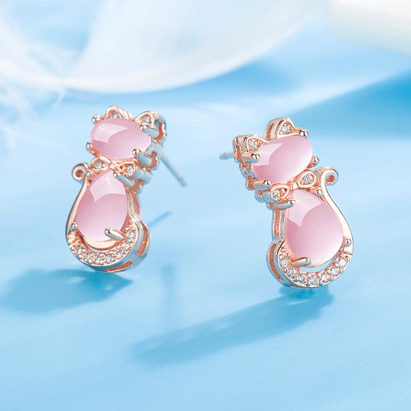 2026 Simple Pink Crystal Cat Earrings Women s Diamond Hibiscus Stone Cat Stud Earrings Cute Cat Earrings Earrings