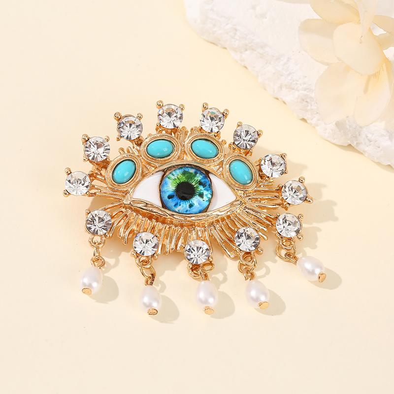 

Fashion Luxury Rhinestone Devil Eyes Brooches For Women Coat Jewelry Party Accessries Gifts A1
