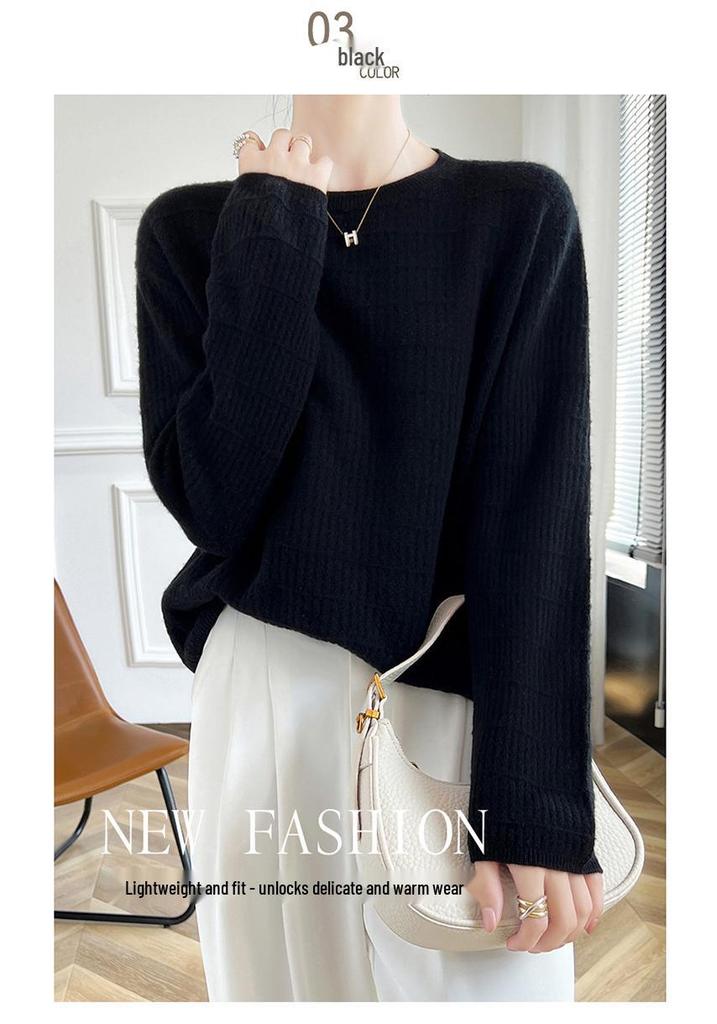 Women's Pure Wool Knit Cashmere Sweater - Round Neck, Hollow Design, Loose Fit, Slimming Pullover for Autumn and Winter