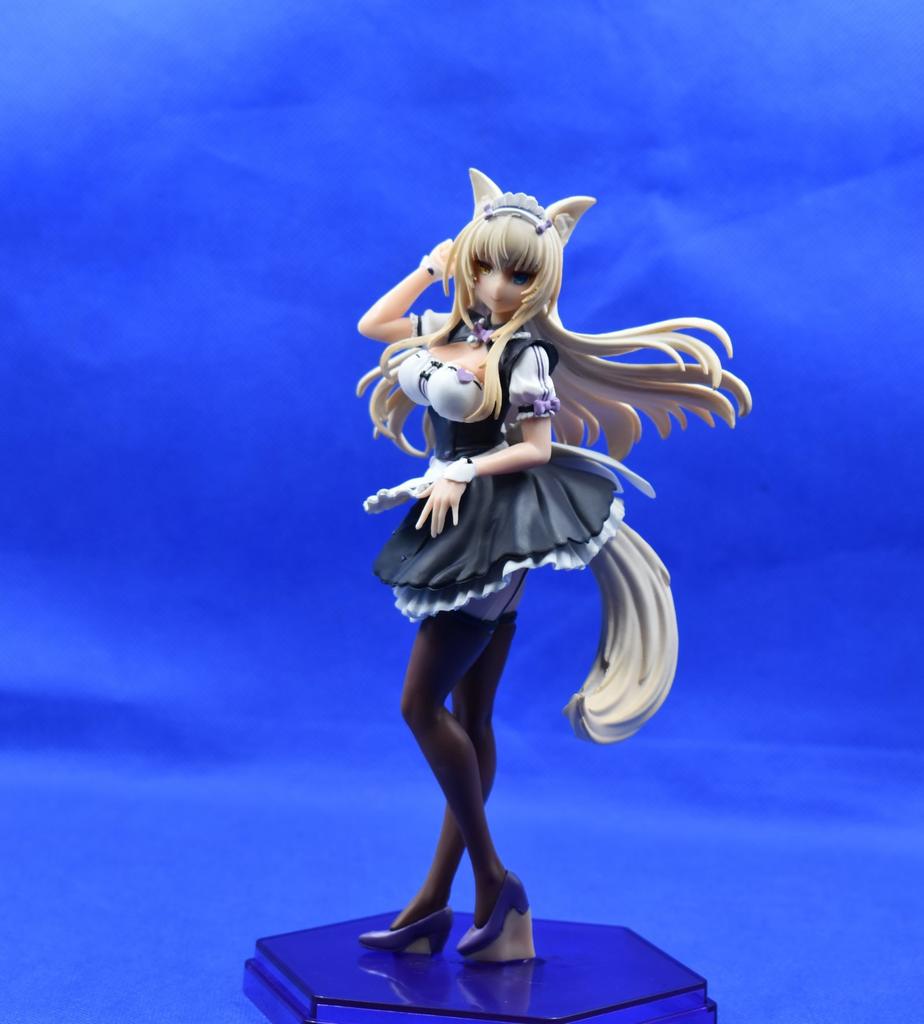 19CM Anime Nekopara Coconut Figure Standing Maid Outfit Ver Anime Azuki Model Toy Gift Collection Action Figure PVC