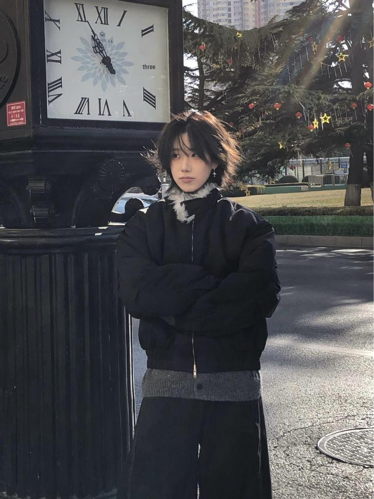 Wolf King Throne Mountain Eagle Imitation Fur Cotton Harrington Bomber Jacket for Men and Women - Thick, Padded, Cleanfit Outerwear.