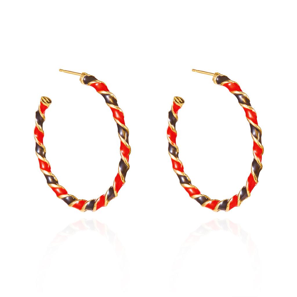 Minimalist Alloy Festive Earrings With Twisted Design And Christmas Elements For Women