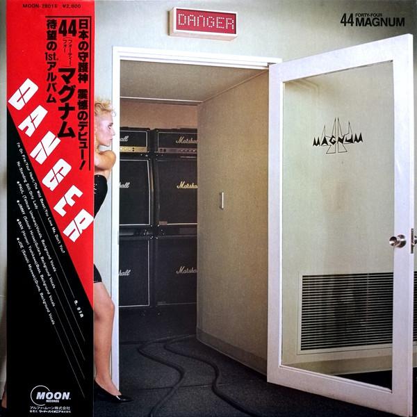 

LP Record 44MAGNUM - Danger MOON28015 MOON 1983 Japan Japanese Pop/Rock