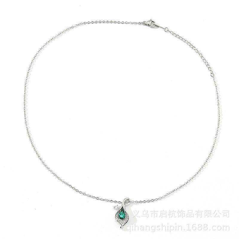 Small Leaf Necklace Women'S Light Luxury High-End Simple, Fresh And Natural Versatile Micro-Inlaid Zircon Pendant With Jewelry