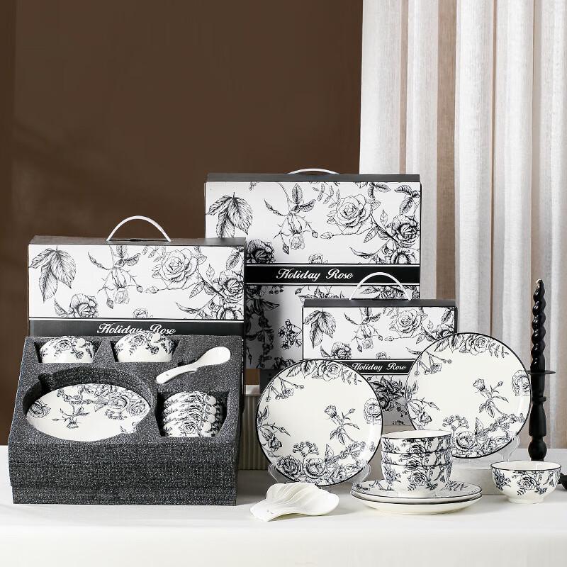 MUTTI Black Rose Ceramic Dinnerware Set