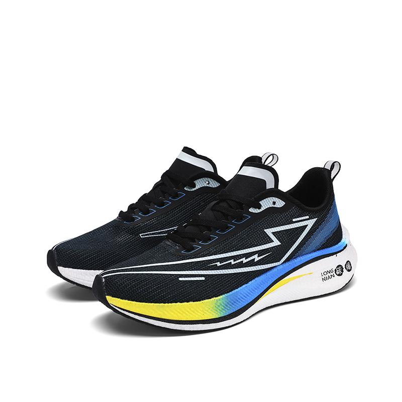 New running shoes for male and female couples summer breathable Professional racing student sports ultralight sports