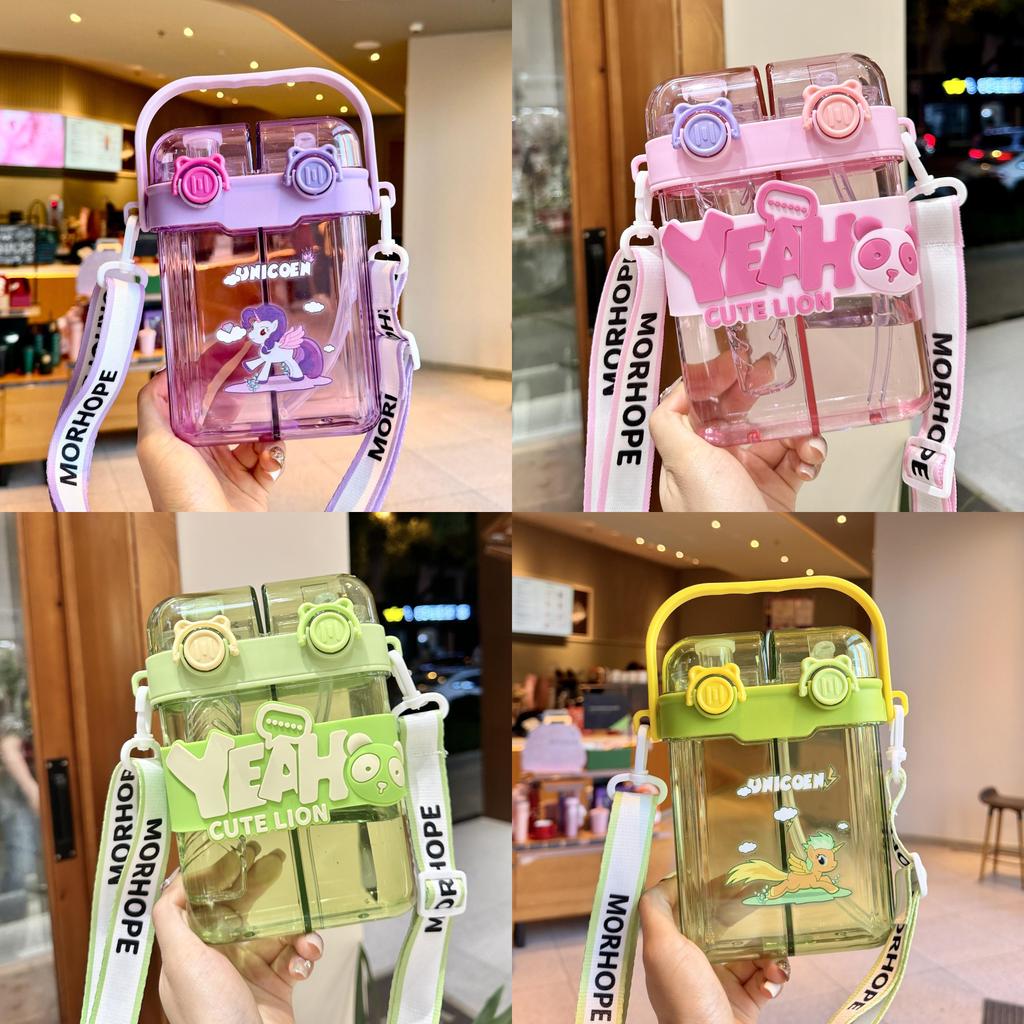Kinder Cartoon Trinkflasche aus PC-Material mit Strohhalm für Schule und Outdoor