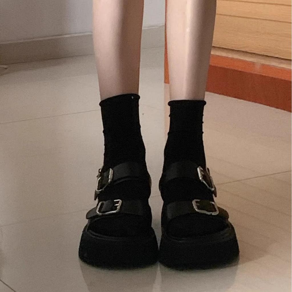 Internet celebrity open-toed fashion sandals women 2025 summer new retro student wear Korean version of versatile thick sole with skirt