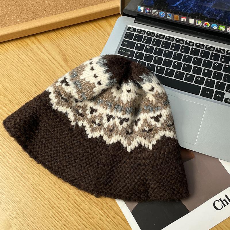 Women's Bucket Hat Knitted Beanie Fairisland Style Winter Hats For Women Keep Warm Ear Protection Fisherman Cap Female Vintage