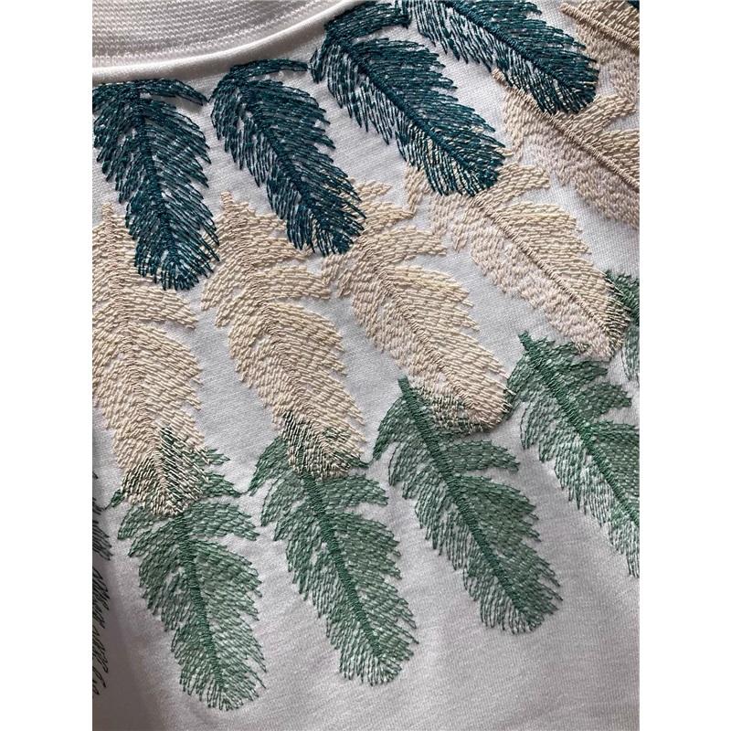 Summer New Trendy Brand Peacock Feather Short-sleeved T-shirt For Men, Light Luxury Trendy Round Neck, Versatile Half-sleeve