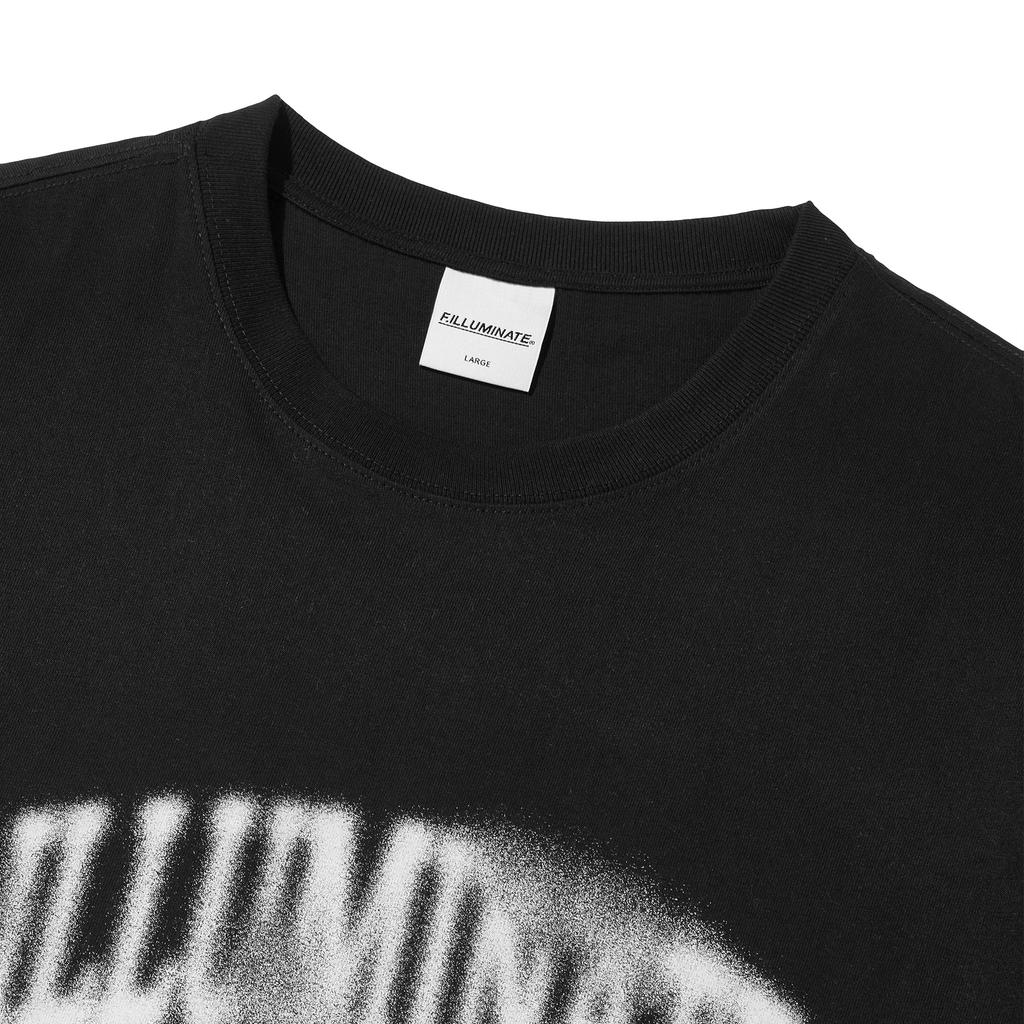 FILLUMINATE Dtp Arch Blur Round T-Shirt - Black