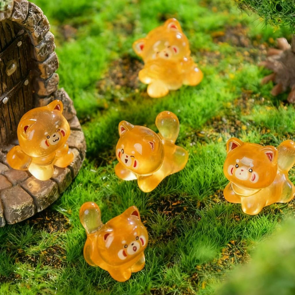 10/20Pcs Luminous Raccoon Figurines Glow In The Dark Small Resin Decoration For Fairy Garden Christmas Party Present Assorted Color