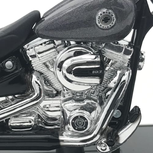 Maisto 1/18 Scale Harley-Davidson 2016 Breakout Gray Diecast Motorcycle Finished Model 39360 (20112)