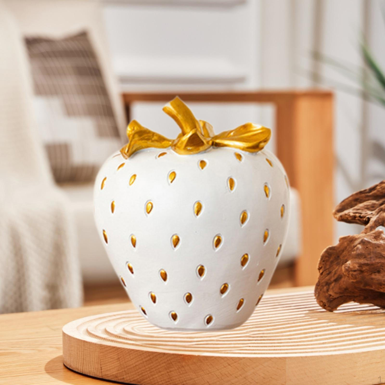 

Модель фигурки клубники для домашнего декора и демонстрации подарков White Gold