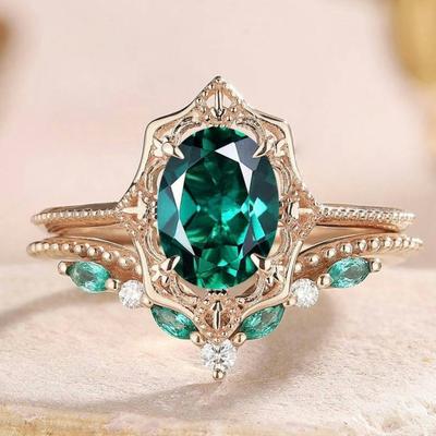 Bague de fiançailles en diamant vert de luxe européenne et américaine Bague plaquée or en zircon Ensemble de bagues 2 pièces de joaillerie pour femmes