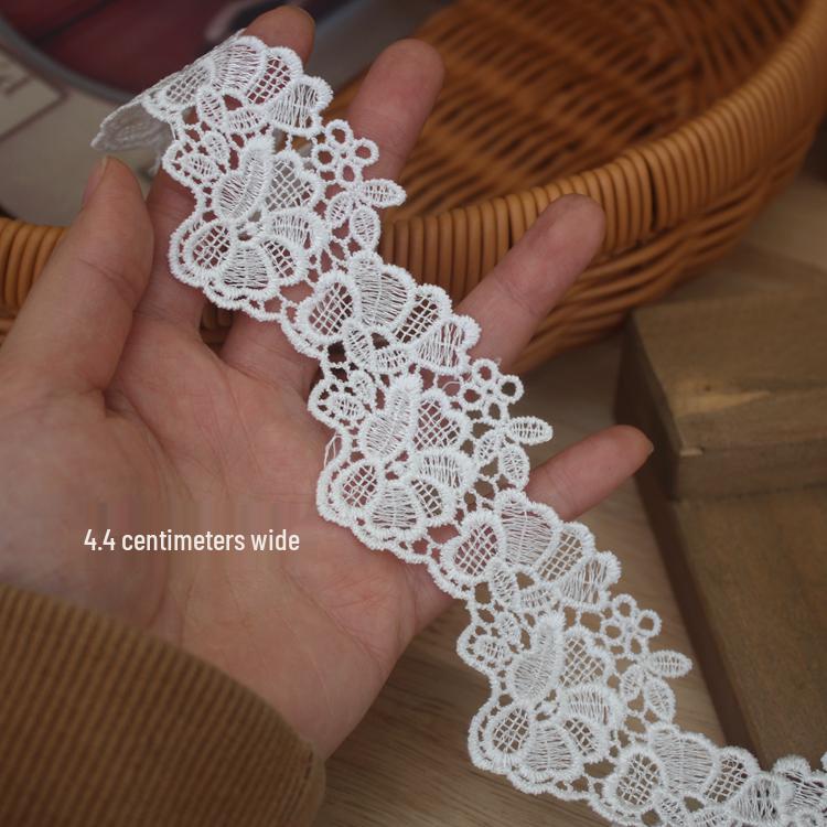Exquisite Rose Flower Polyester Lace for Wedding and Evening Gown Decoration