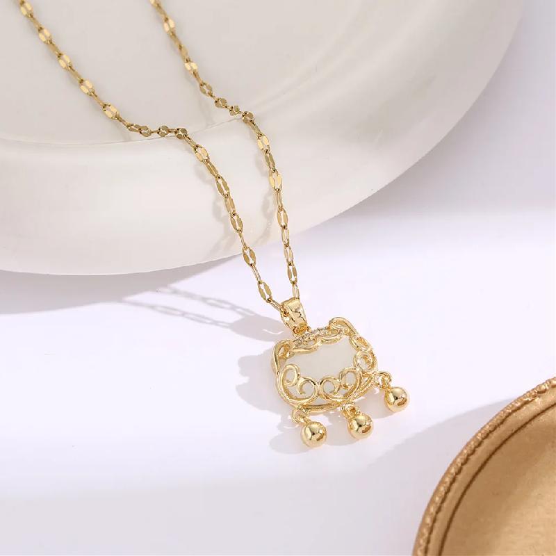 1 Pcs Light Luxury Cool Wind Changsheng Lock Series Gold Plated Copper Pendant With Stainless Steel Chain Combination Necklace