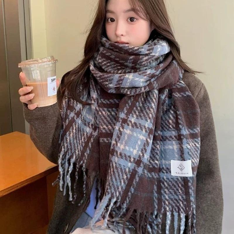 New plaid scarf women's autumn and winter Korean atmosphere imitation cashmere couple versatile warm shawl thickened scarf