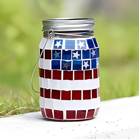 1/2Pcs Solar Garden Light, Outdoor Waterproof Solar-Powered Hanging Lantern with American Flag Design for Independence Day Holiday Decoration