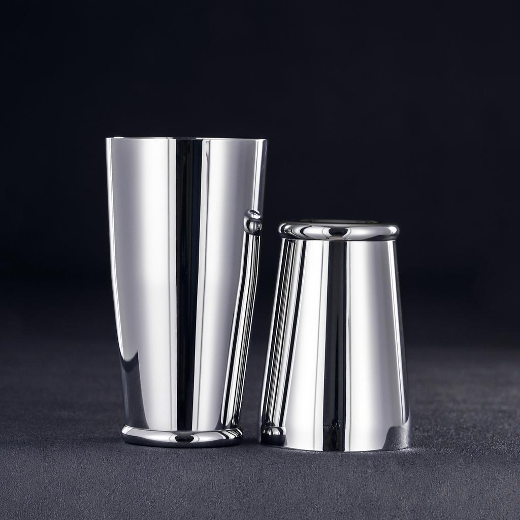 800ml American style Boston Shaker Bar Cocktail Mixer Two-Piece Stainless Steel Tin for Mixing And Straining Drinks