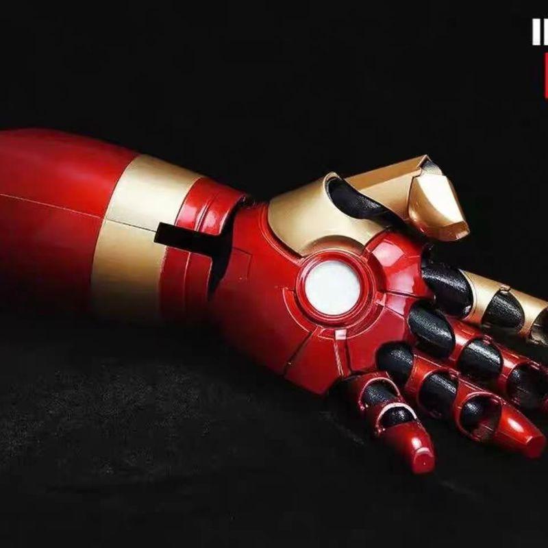 Left And Right Hands Iron Man Armor Wearable Arms Mk42 Gloves Cos Model Toys Led Lighting Decoration Prop Wearing Model Toy Gift