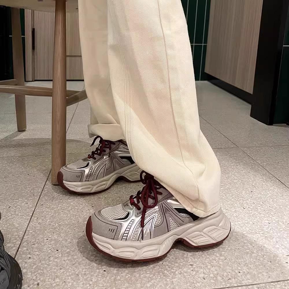 Leather Platform Dad Shoes Women's 2025 New Autumn and Winter Velvet Heightening Lightweight Casual Mesh Red Sneakers