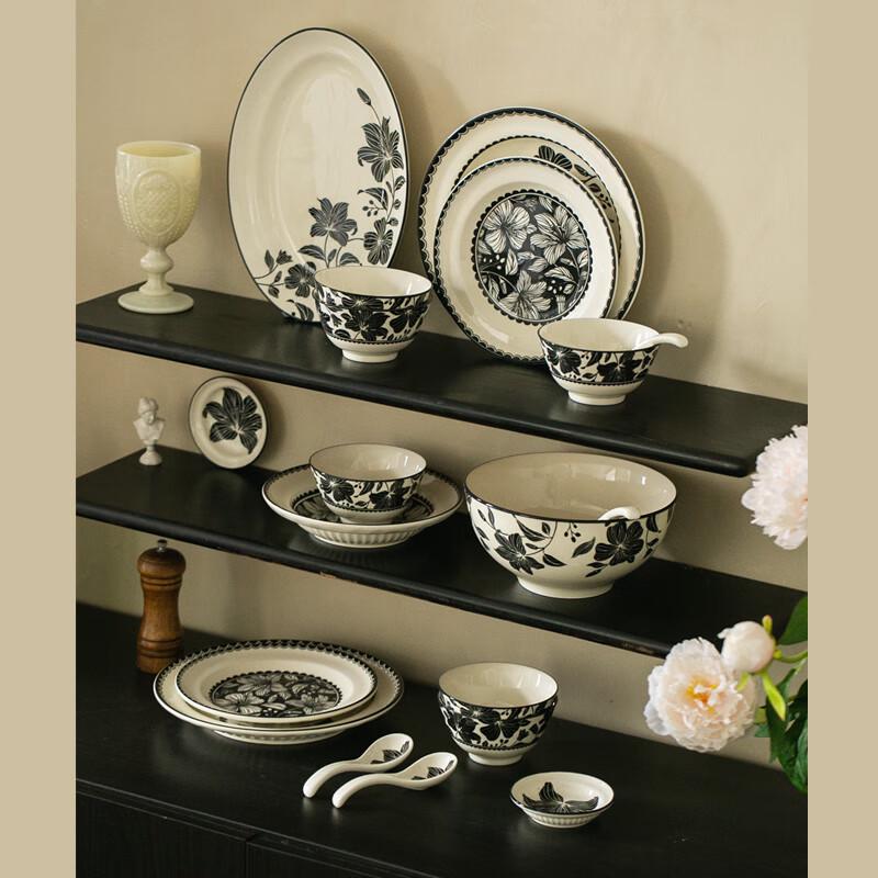 French Retro Floral Ceramic Dinner Plate