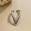 Unique style nail ring for women - trendy and elegant nail cover