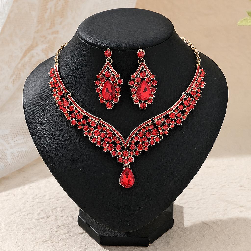 European and American Retro Necklace Earrings Set Bridal Wedding Banquet Dress Accessories Exaggerated Luxury Ruby Two-piece Set 2026