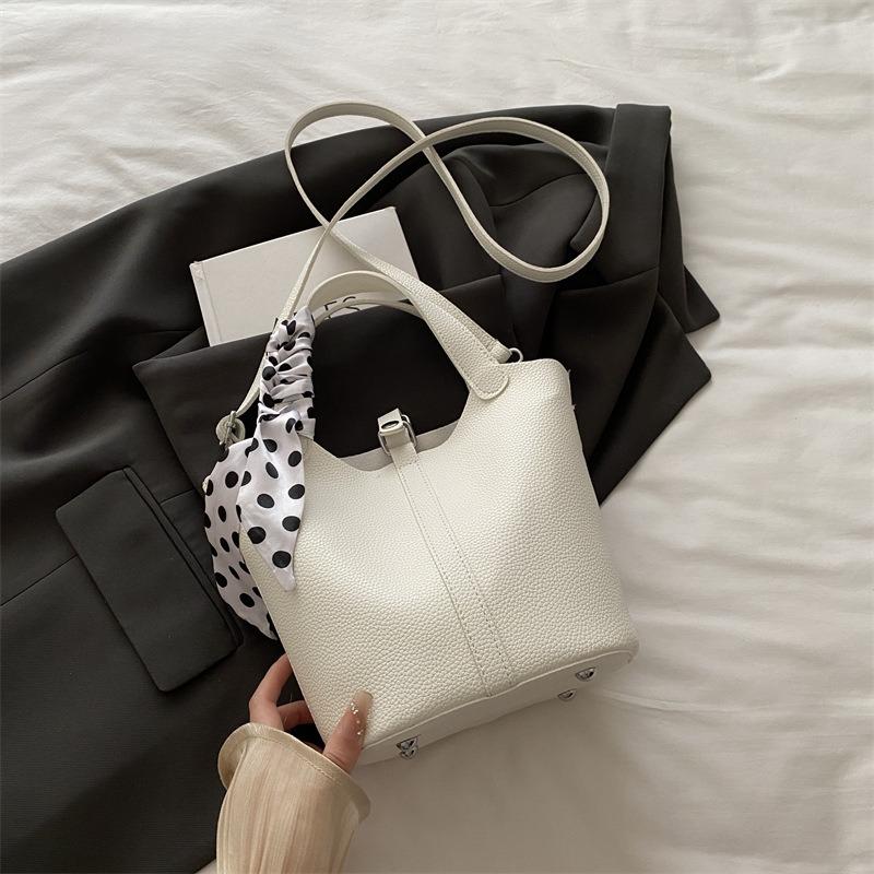 Simple Portable Bucket Bag Women's Bag Autumn and Winter New Splicing Silk Scarf Shoulder Bag Commuter Messenger Bag