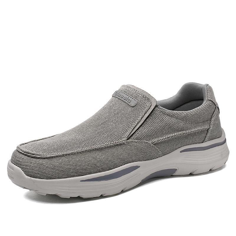 Canvas shoes men's 2025 foreign trade large size old Beijing cloth shoes one pedal platform casual lazy men's size 48 cloth shoes