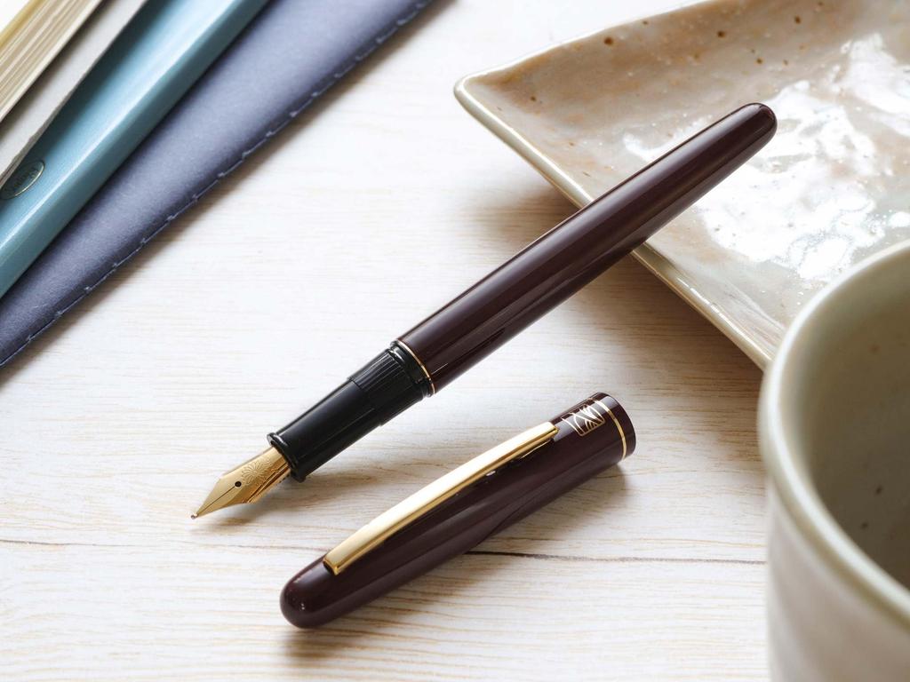 WANCHER Akakasumi Fountain Pen Medium Pressed 11mm Diameter X Stainless Steel Iridium Bold To (M, Nib) - Aluminum, 137mm, Cartridge/Converter