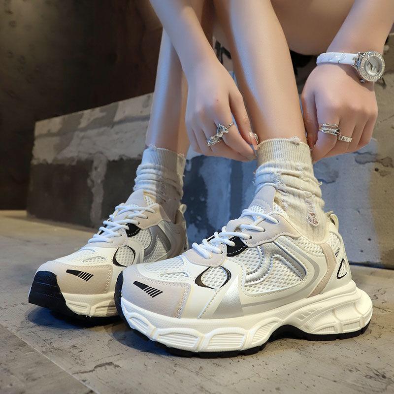 Thick-soled casual sneakers for women's autumn breathable spring and autumn new explosive dad shoes for women versatile running shoes 2025