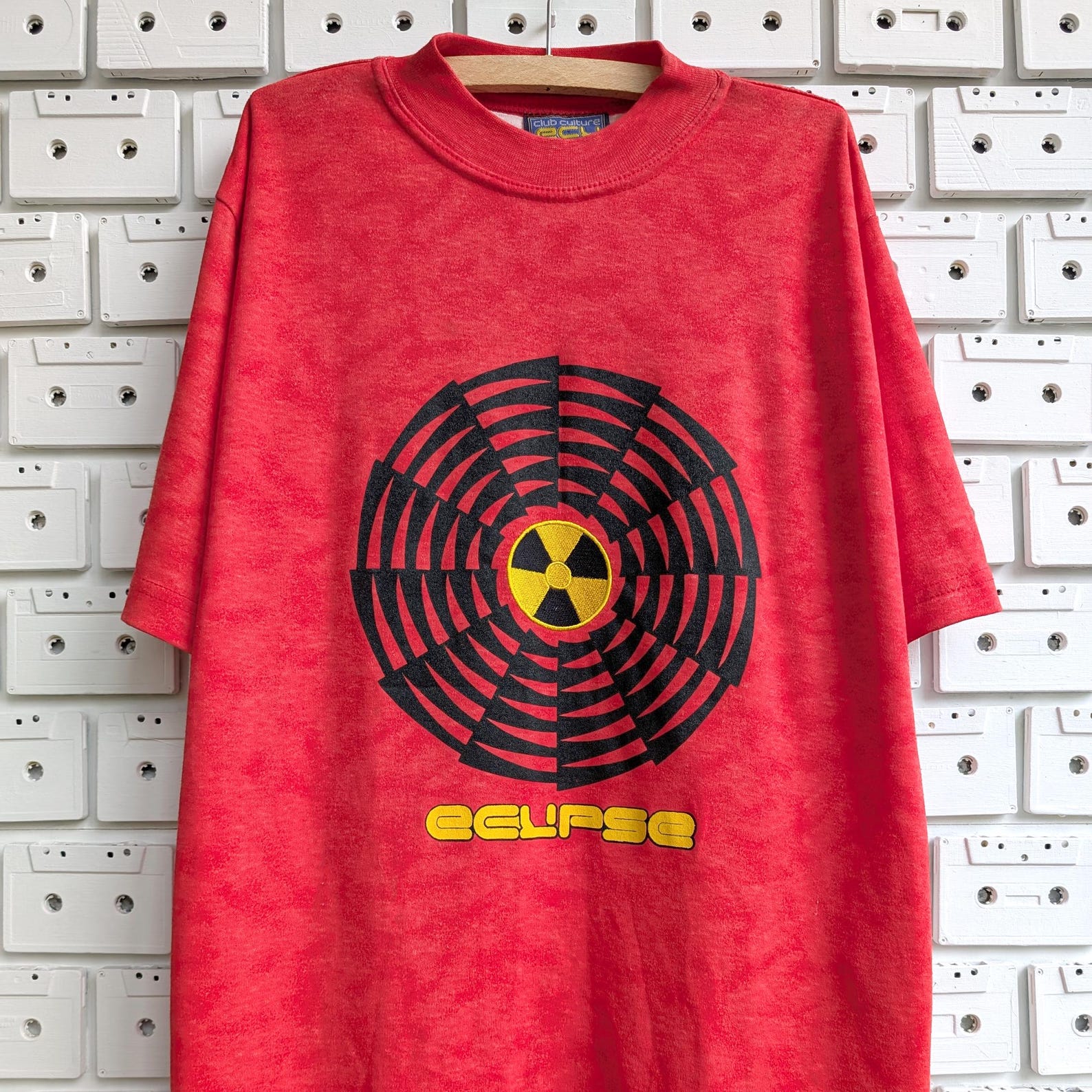 Vintage 90s Eclipse T shirt UK Rave Club Culture Streetwear Brand Nuclear Radiation Symbol Tee Size M 4XL