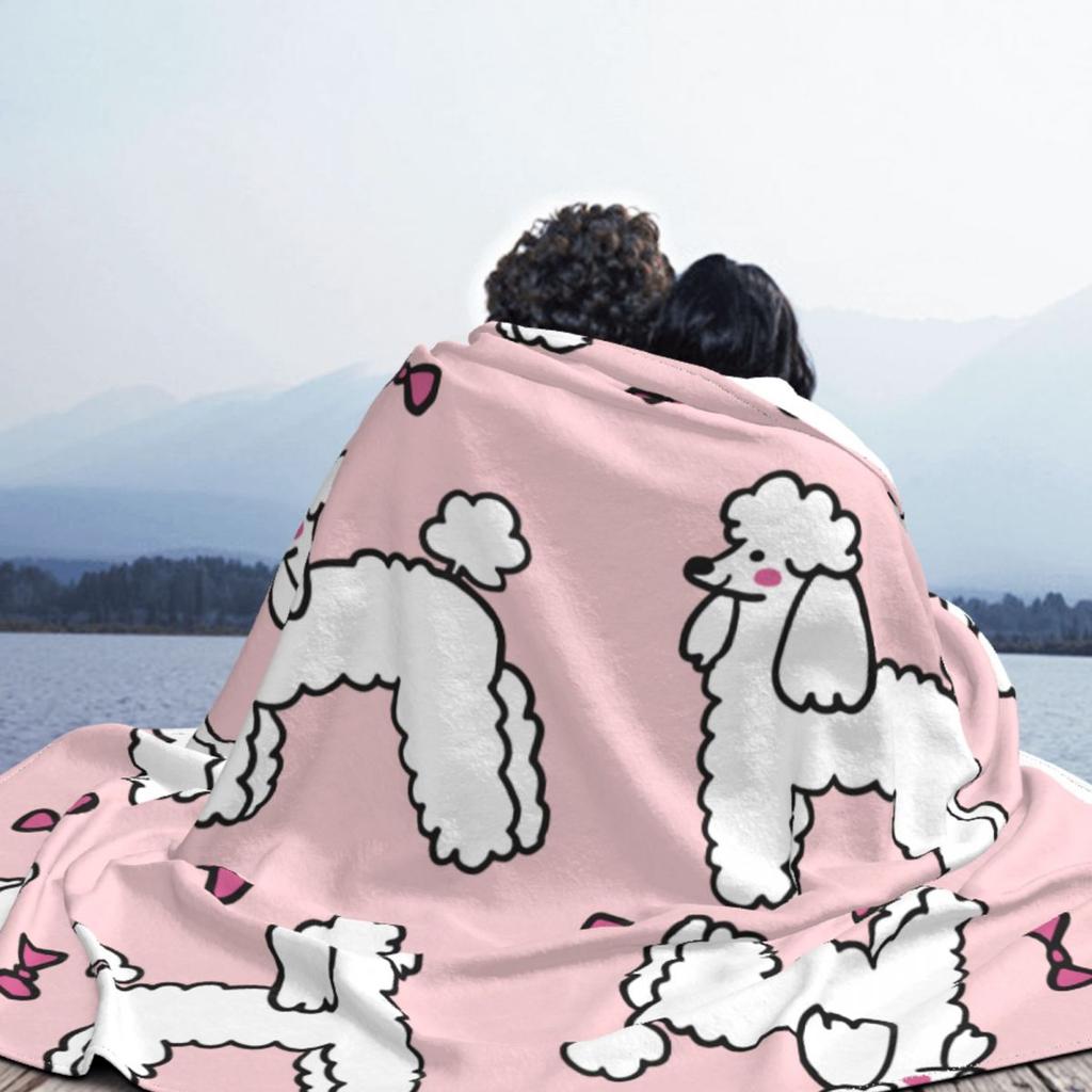 Cute Poodle Dog Flannel Blanket Gift for Animal Dogs Lover Awesome Throw Blanket for Home Hotel Sofa 200x150cm Rug Piece