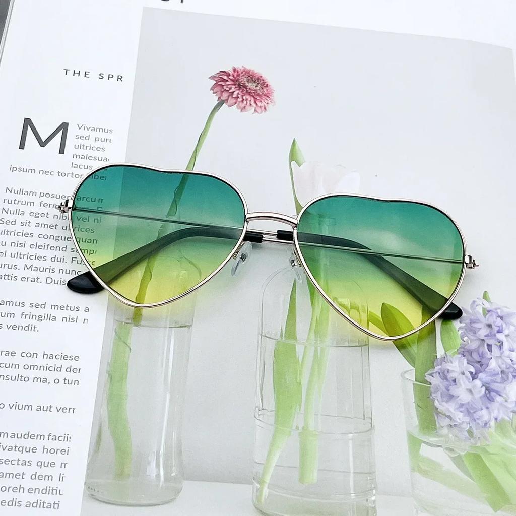 Vintage Gradient Heart Shaped Sun Glasses Alloy Frame For Ladies For Gents Glasses Designer Stylish Eye Glasses UV400 Shades Safety Glasses